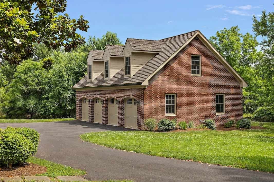 420CampbellExterior brick home with four car garage in Delaware by Bromwell.