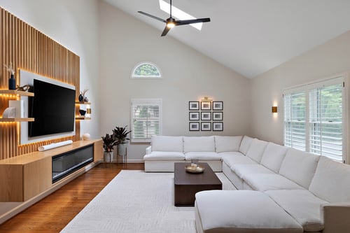 Delaware living room addition above garage by Bromwell Construction