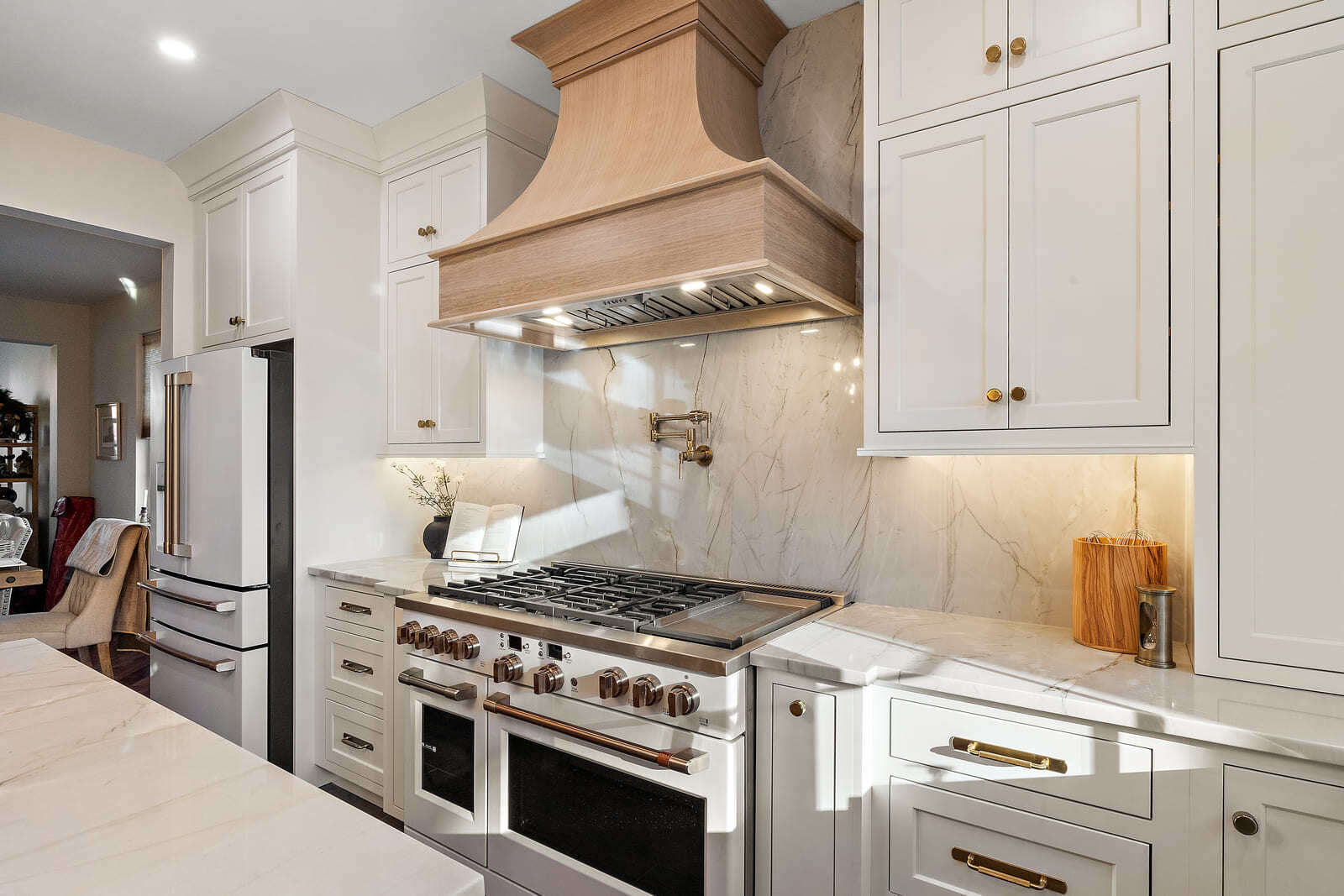 Delaware kitchen remodel with high-end appliances, white cabinets, and countertops by Bromwell Construction Delaware kitchen remodel with high-end appliances, white cabinets, and countertops by Bromwell Construction